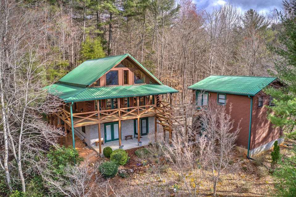 Photo #5: 109 Hemlock Drive