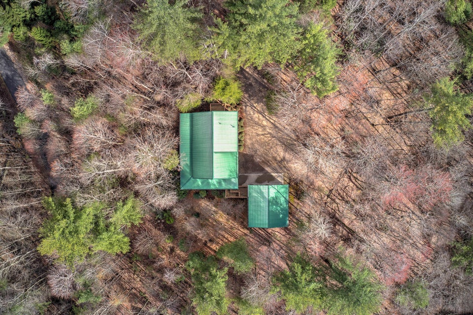 Photo #12: 109 Hemlock Drive
