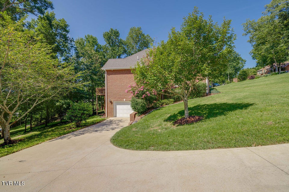 Photo #3: 128 Allison Timbers Road