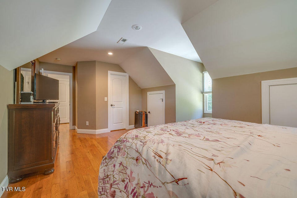 Photo #43: 128 Allison Timbers Road