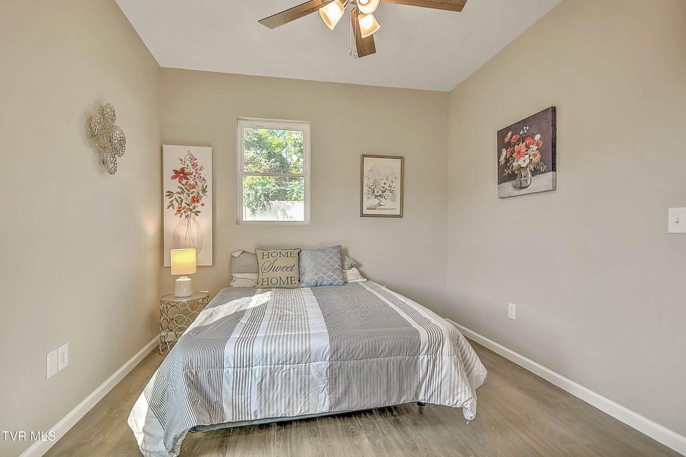 Photo #18: 1304 Virginia Avenue
