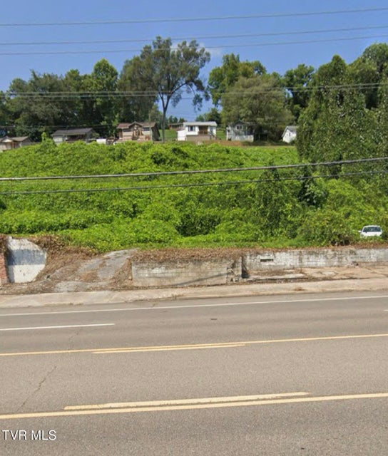 Photo #17: 1040 Lynn Garden Drive