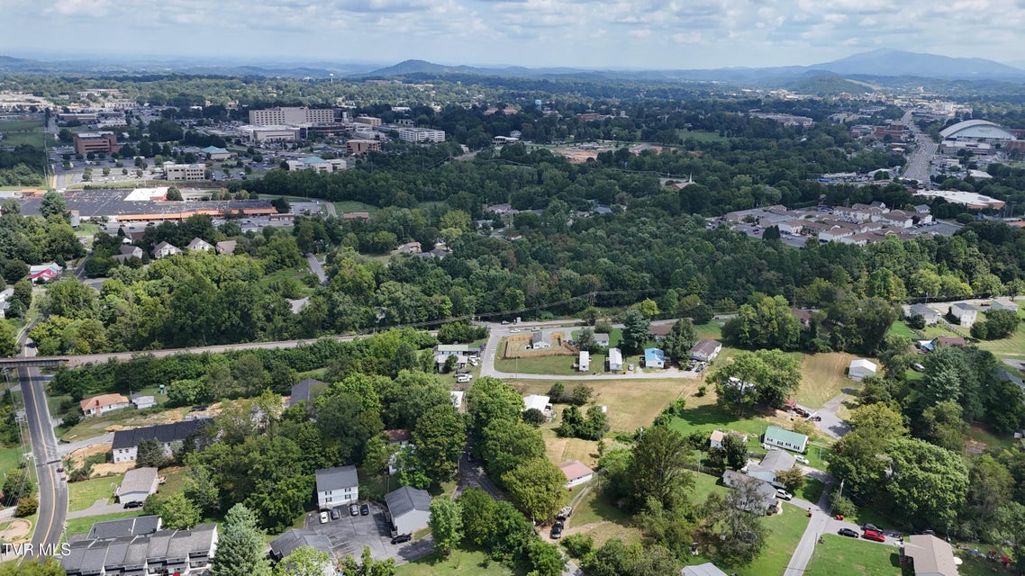 Photo #25: 2225 Signal Drive