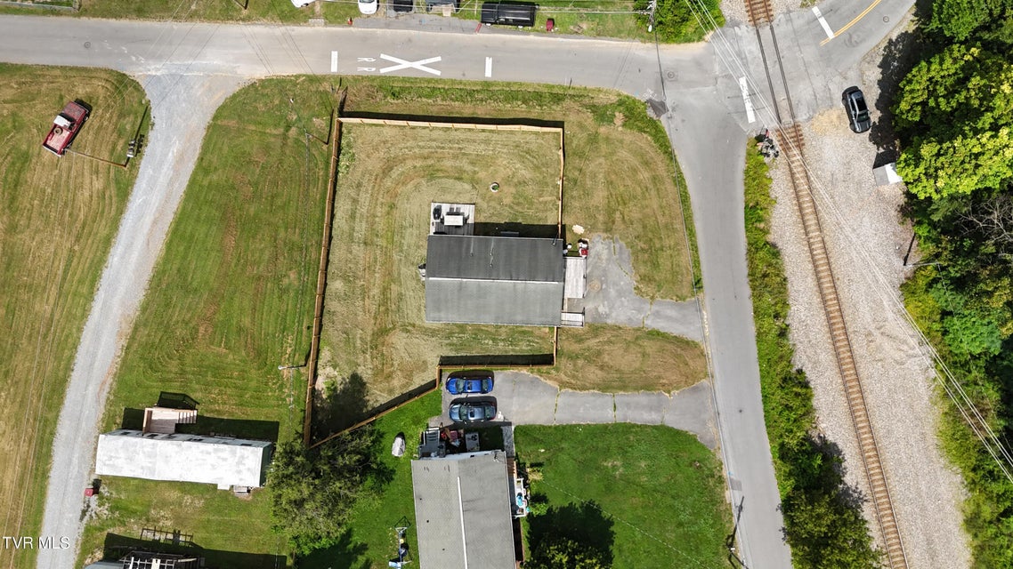 Photo #23: 2225 Signal Drive