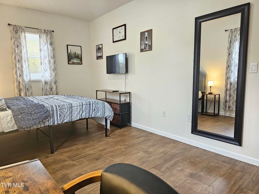 Photo #12: 2225 Signal Drive