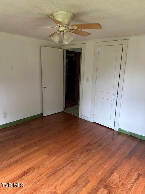 Photo #13: 24003 White Oak Road