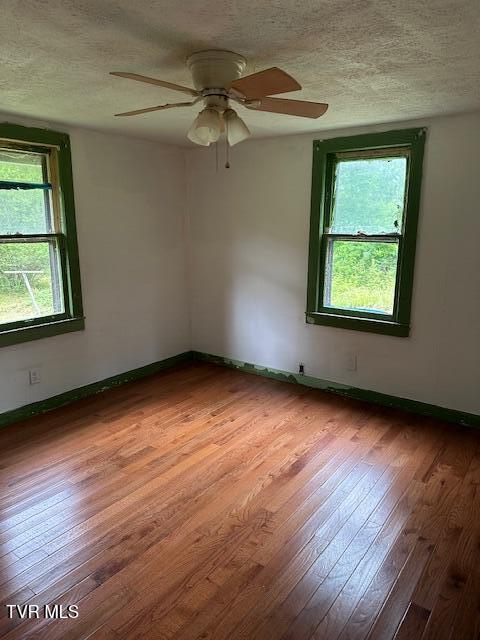 Photo #11: 24003 White Oak Road