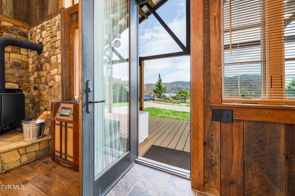 Photo #6: 110 River Lane