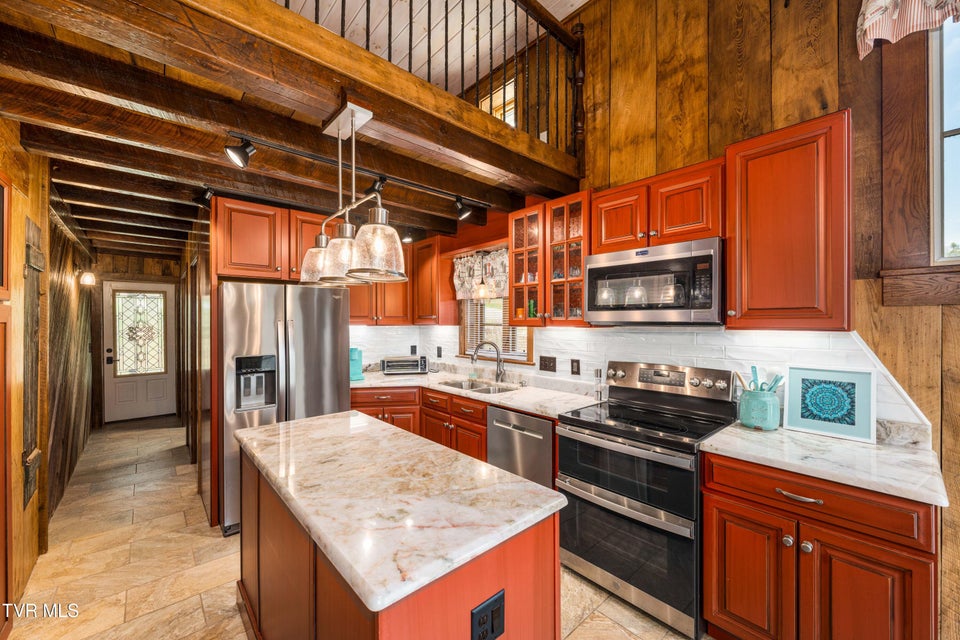 Photo #12: 110 River Lane