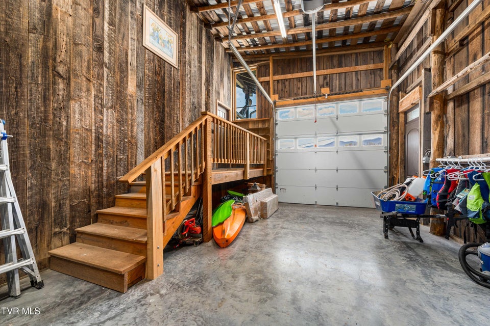 Photo #34: 110 River Lane