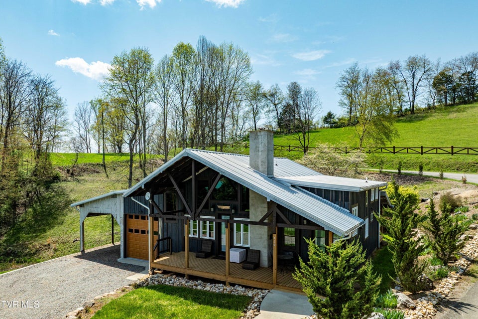 Photo #37: 110 River Lane