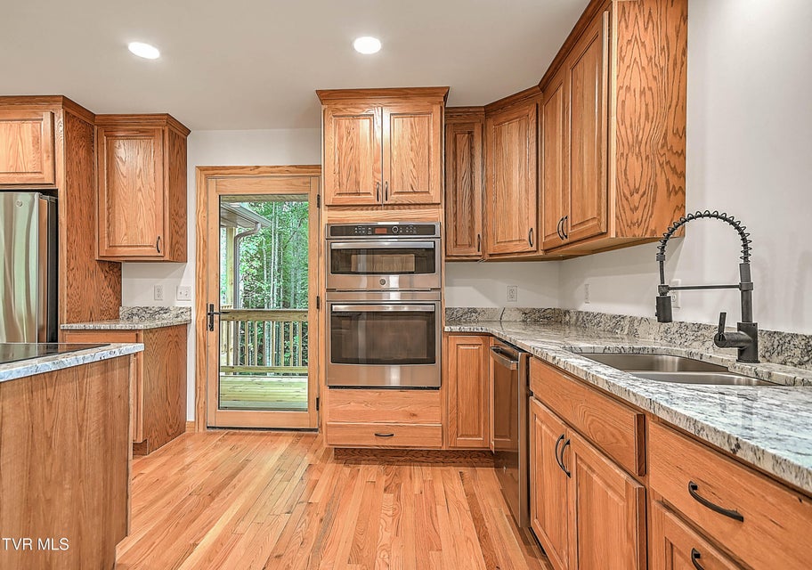 Photo #11: 512 Norris Rd ( Bridle Path) Road