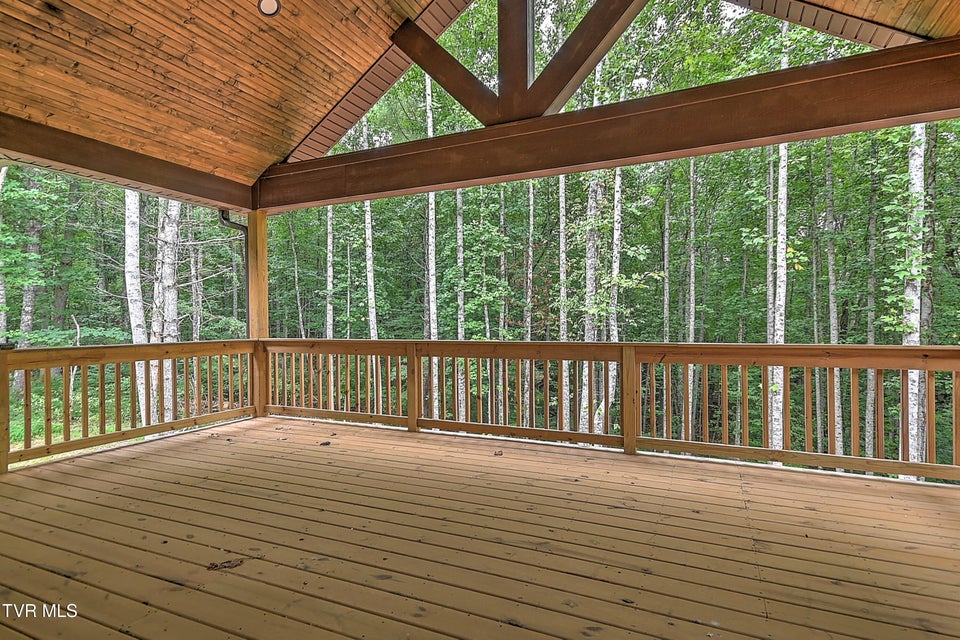 Photo #33: 512 Norris Rd ( Bridle Path) Road