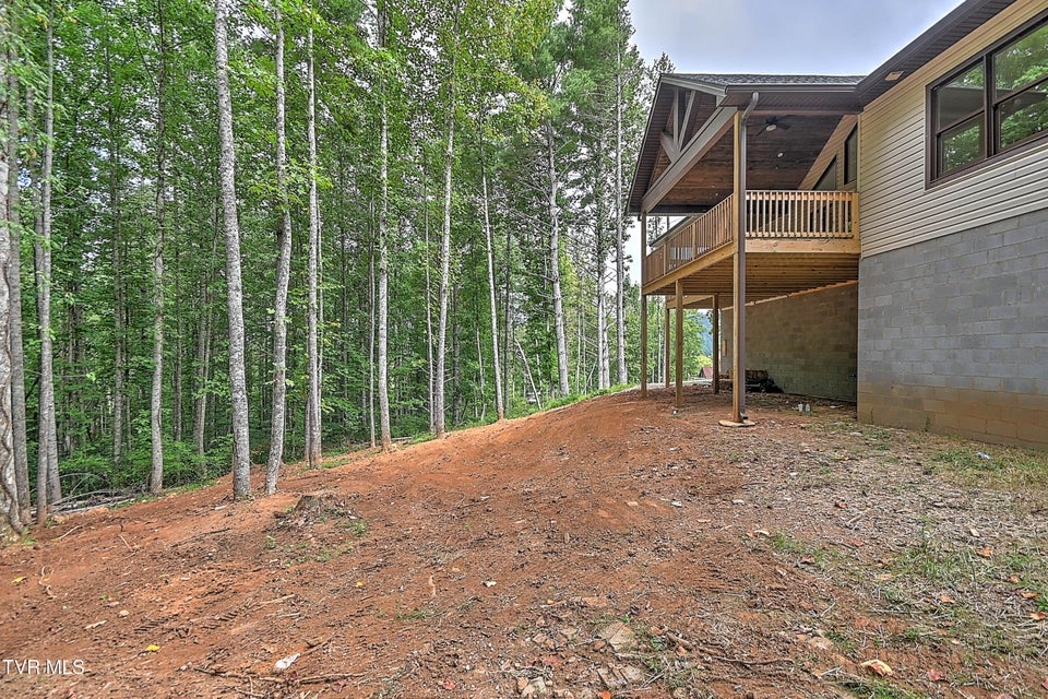 Photo #35: 512 Norris Rd ( Bridle Path) Road