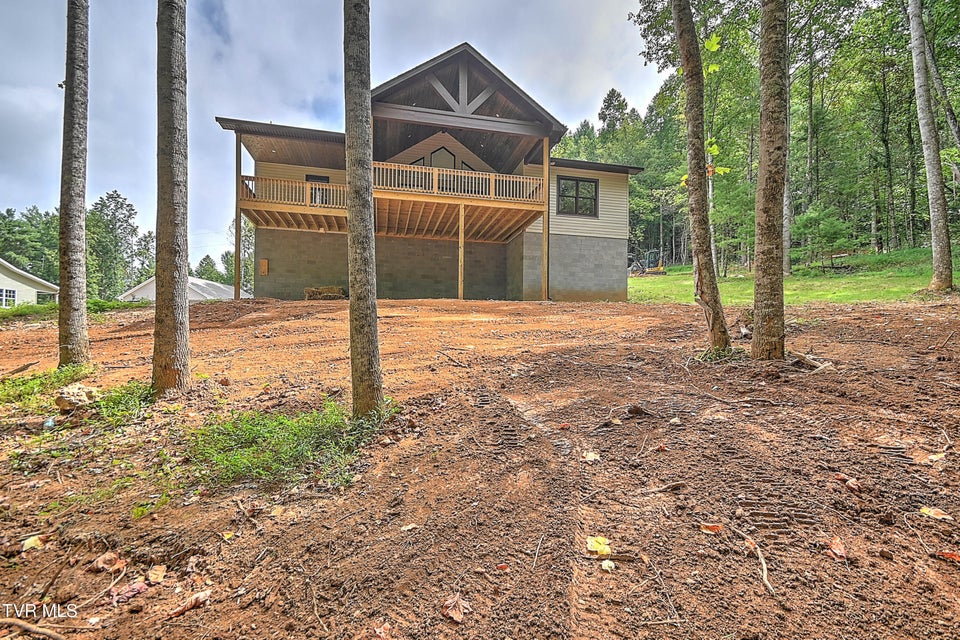 Photo #38: 512 Norris Rd ( Bridle Path) Road