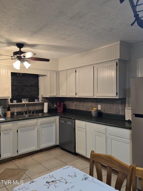 Photo #6: 3525 James Phillips Way