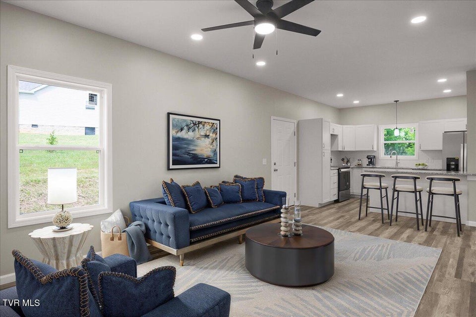 Photo #8: 215 Brighton Place
