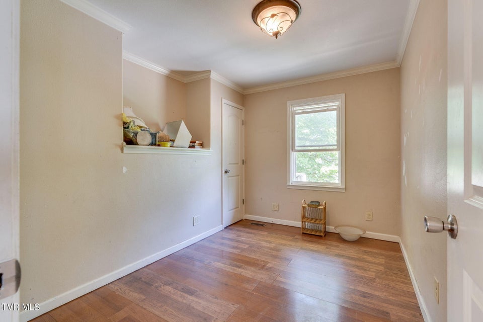 Photo #18: 1409 Daisy Street