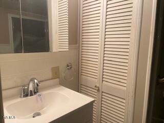Photo #12: 117 Asbury Street
