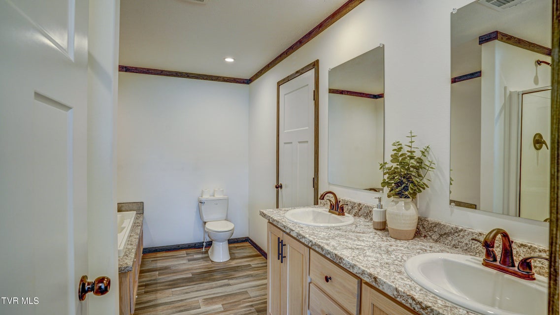 Photo #20: 4106 Weaver Pike