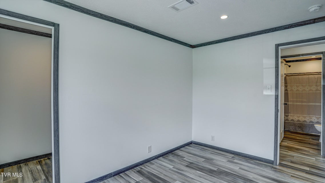 Photo #26: 4106 Weaver Pike