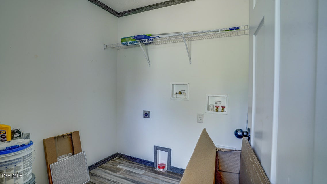 Photo #34: 4106 Weaver Pike