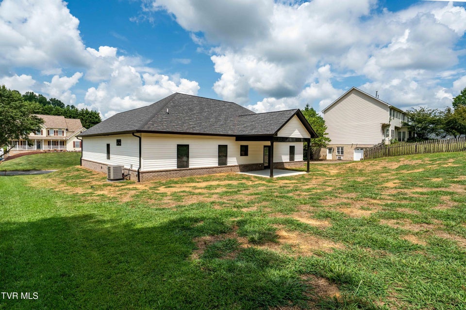Photo #27: 1308 Walnut Grove Road