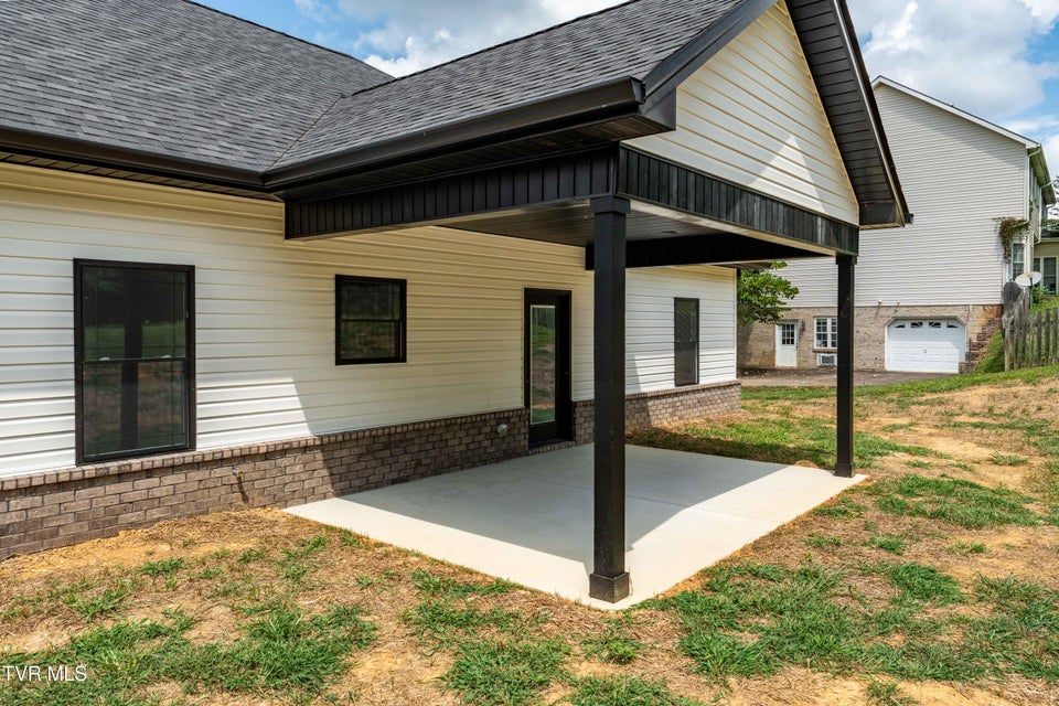 Photo #28: 1308 Walnut Grove Road
