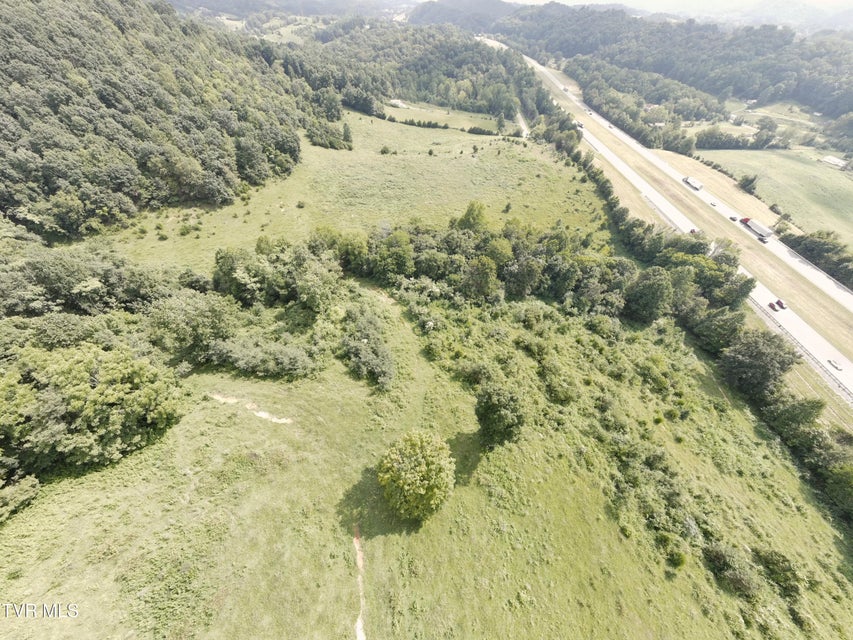 Photo #9: 680 Oakwood Road
