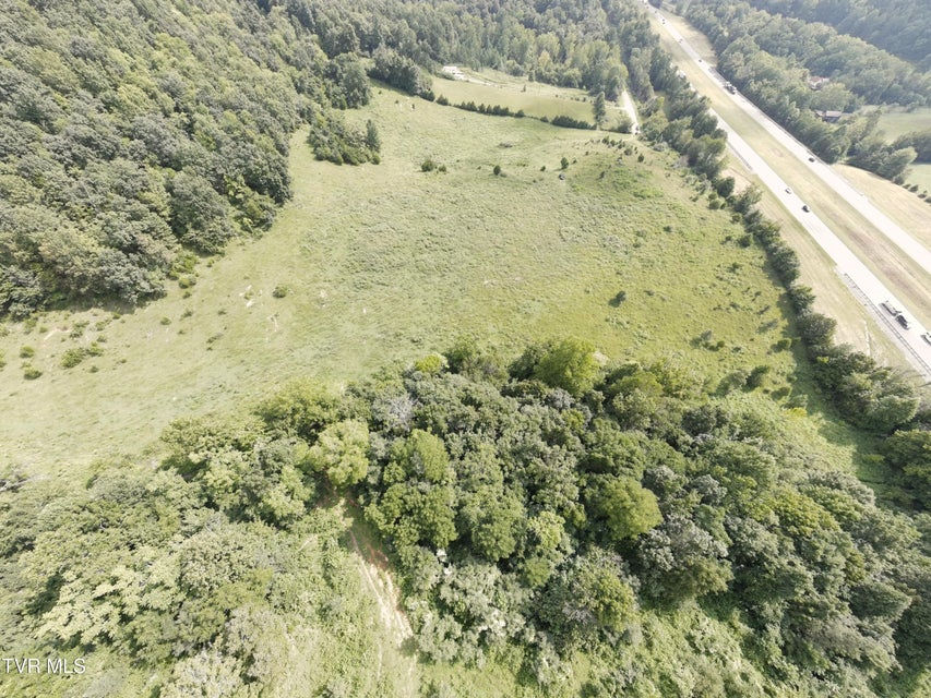 Photo #11: 680 Oakwood Road
