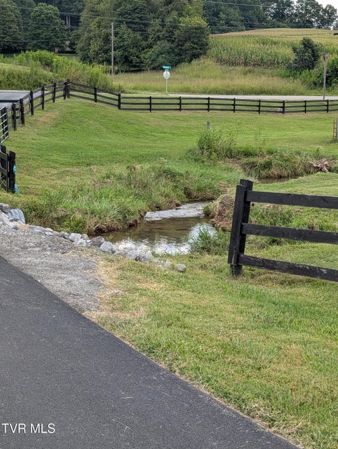Photo #66: 201 Bond Town Road