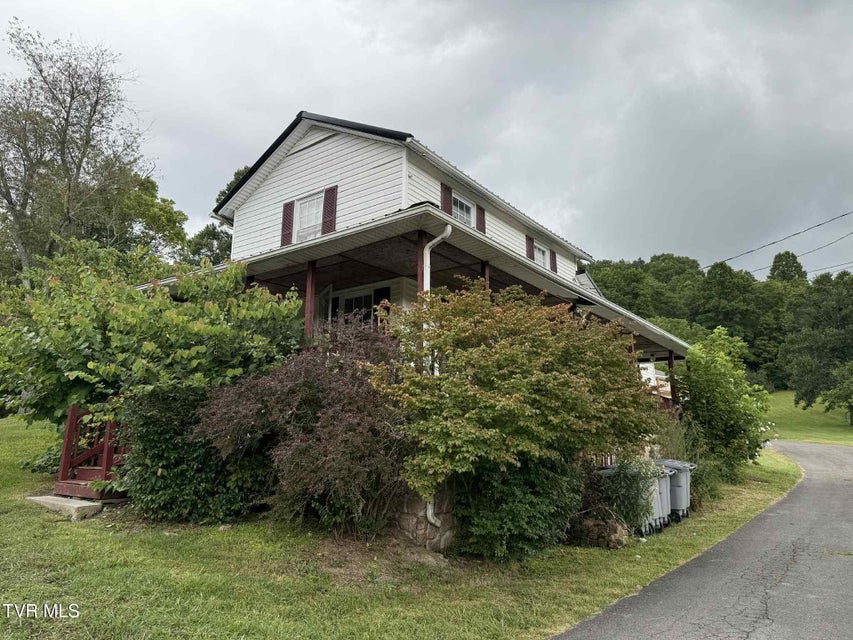 Photo #2: 8309 Maddison Lane