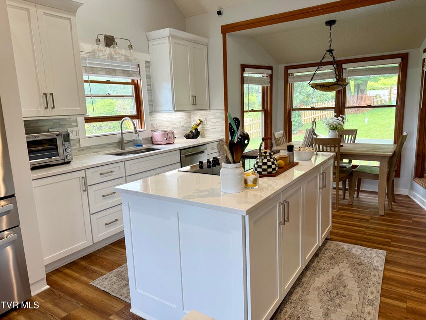 Photo #6: 105 Orchard Meadows Lane