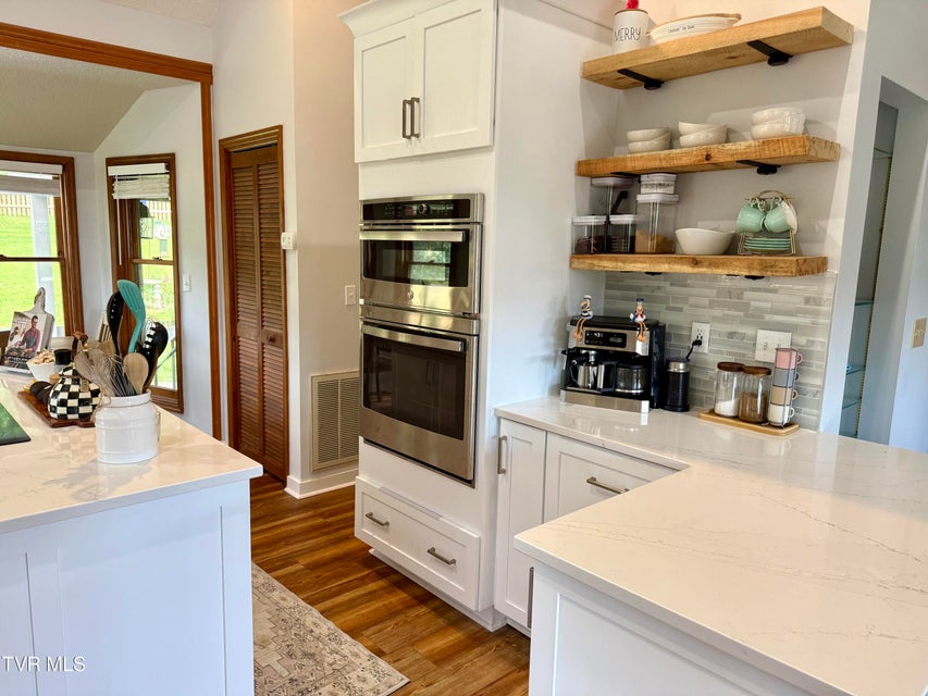 Photo #7: 105 Orchard Meadows Lane