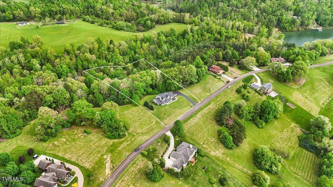 Photo #5: 221 Harbor View Road