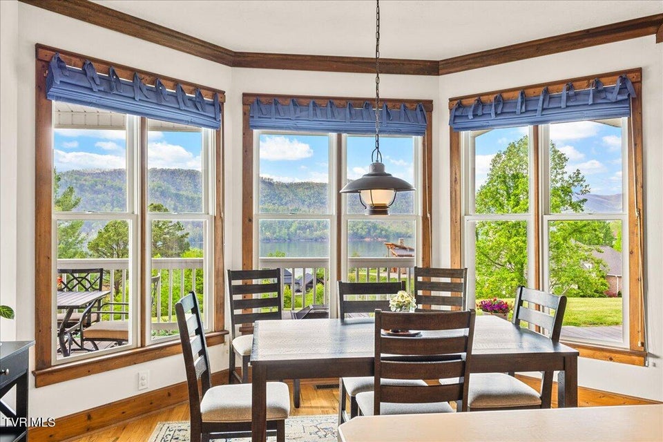 Photo #21: 221 Harbor View Road