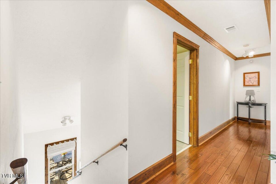 Photo #28: 221 Harbor View Road