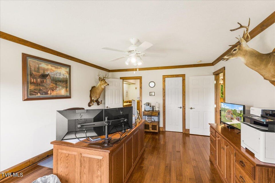 Photo #34: 221 Harbor View Road