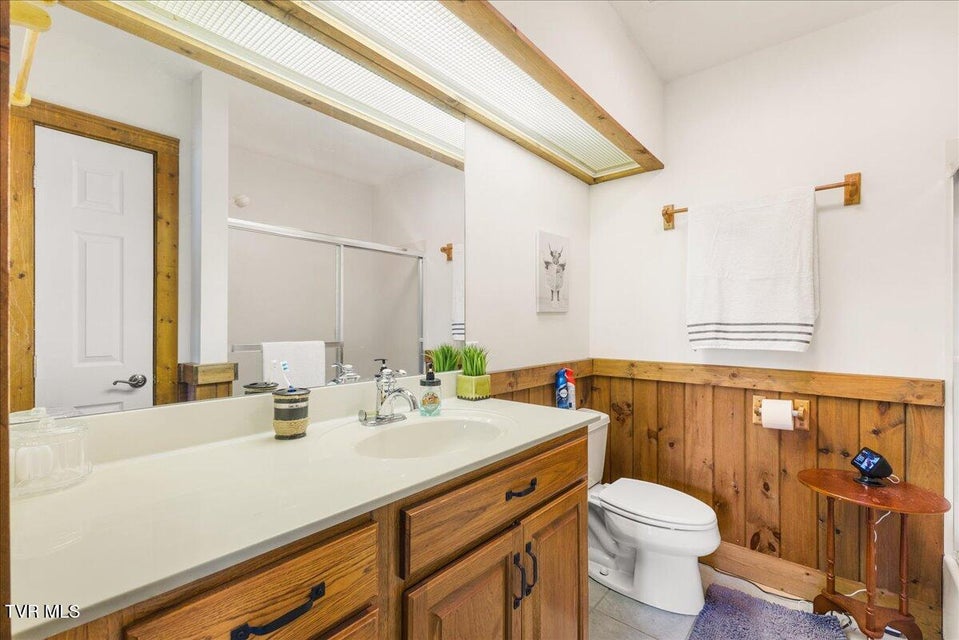 Photo #35: 221 Harbor View Road