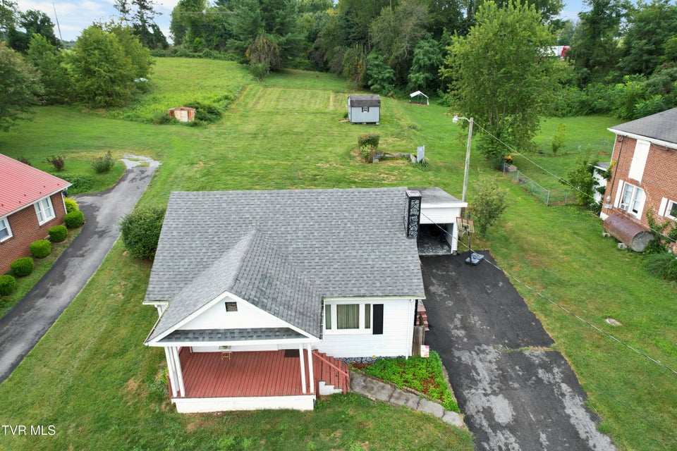Photo #33: 13390 Glenbrook Avenue