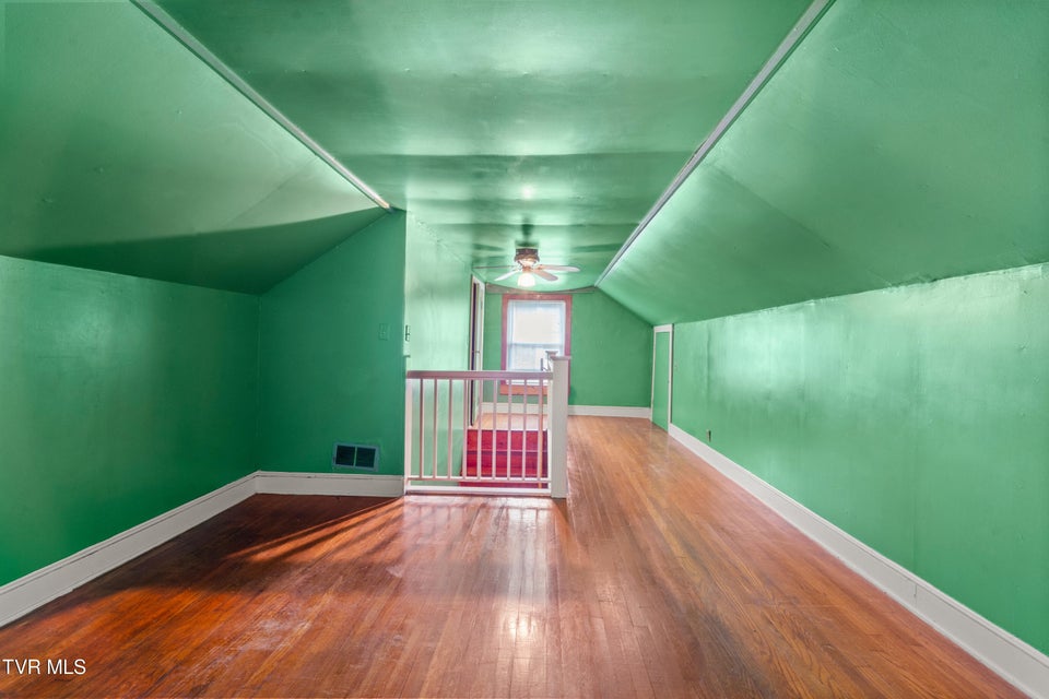 Photo #19: 13390 Glenbrook Avenue
