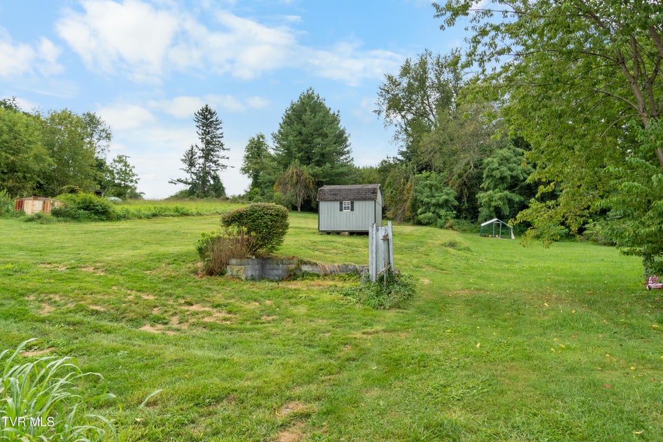Photo #31: 13390 Glenbrook Avenue