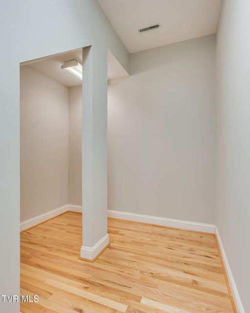 Photo #26: 3 Strawflower Place