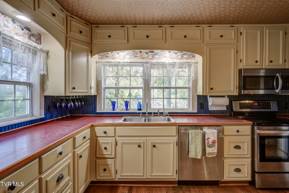 Photo #15: 2220 Union Road