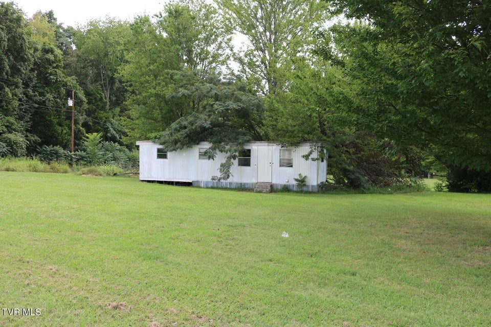 Photo #13: 1744 State Street