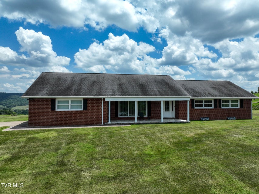 Photo #53: 304 Quillen Terrace Circle