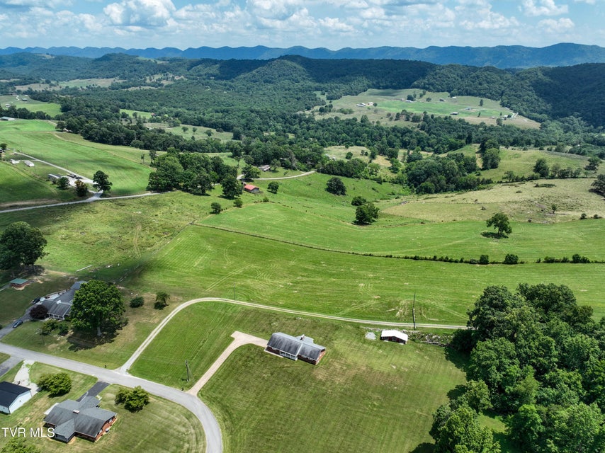Photo #60: 304 Quillen Terrace Circle