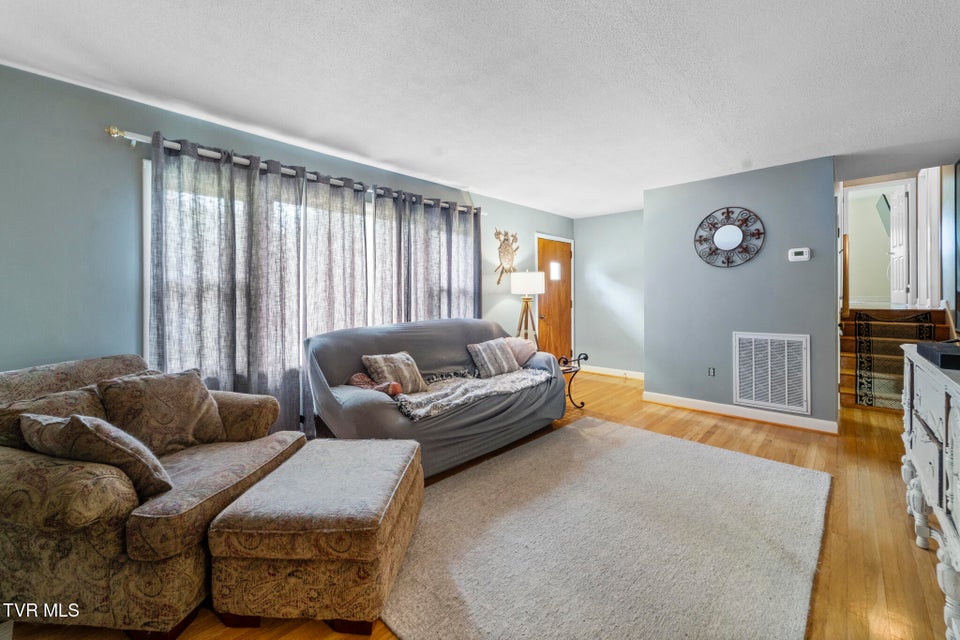 Photo #14: 403 Martindale Road