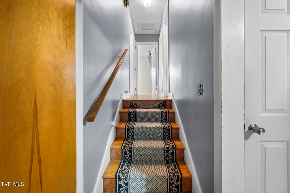 Photo #21: 403 Martindale Road