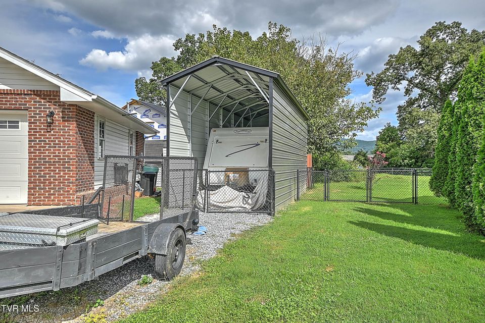 Photo #43: 309 Hawkins Avenue
